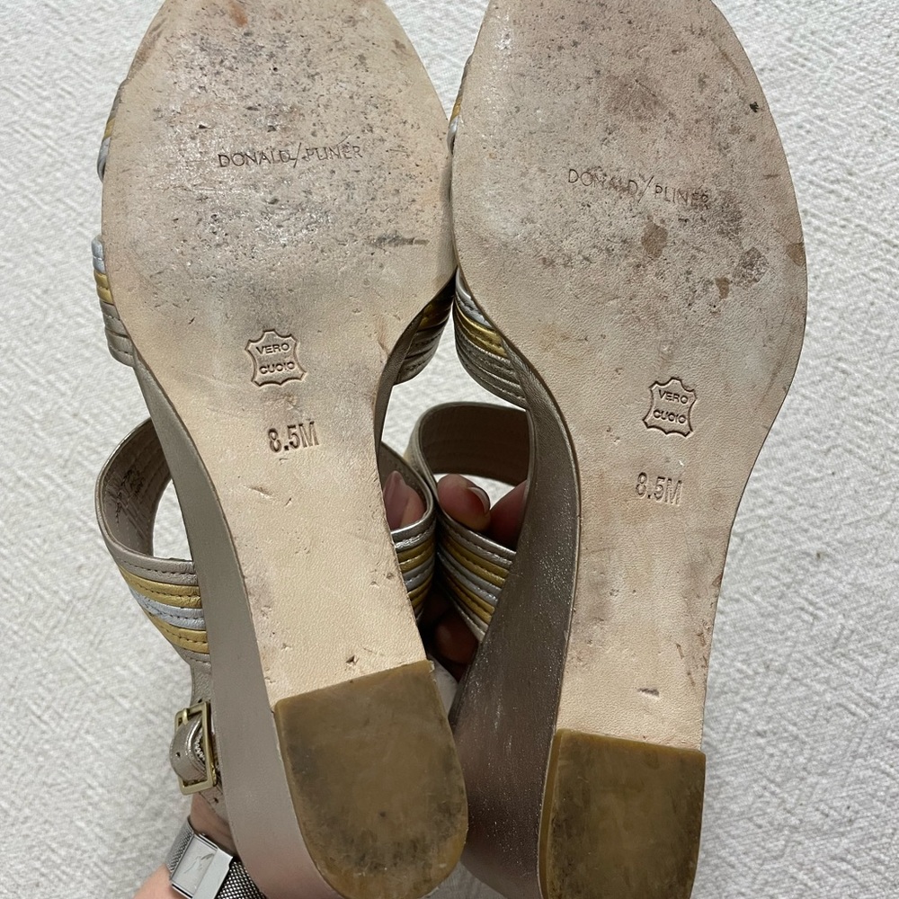 Donald J Pliner Laine Strappy Metallic Leather Espadrille Shoes 8.5 - Picture 5 of 6
